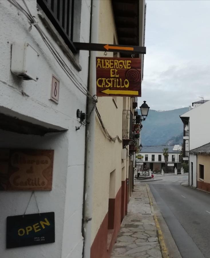 Albergue El Castillo ビジャフランカ・デル・ビエルソ エクステリア 写真